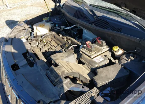 2017 Jeep Compass Sport 4X4 z USA, uszkodzony, nr VIN 1C4NJDBB8HD142917